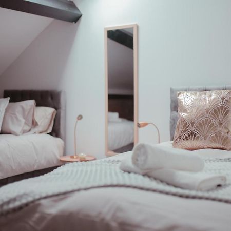 Bv Luxury Apartment Penthouse Conditioning House Bradford  Exterior foto