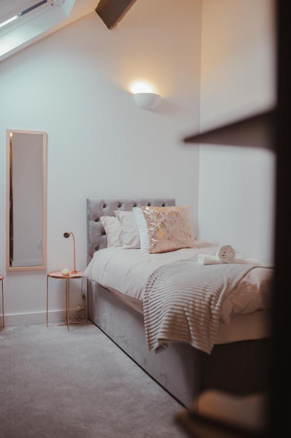 Bv Luxury Apartment Penthouse Conditioning House Bradford  Exterior foto