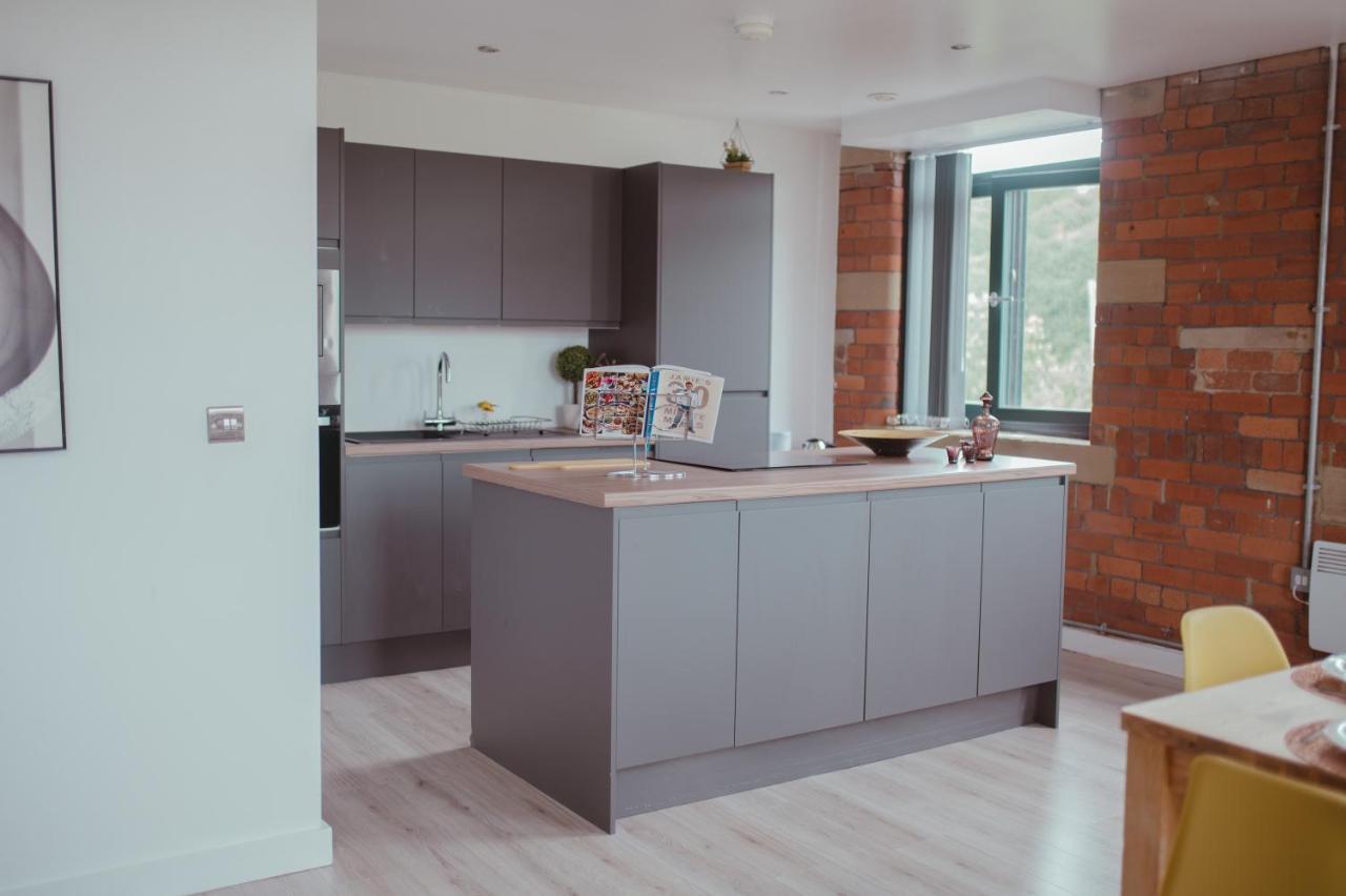 Bv Luxury Apartment Penthouse Conditioning House Bradford  Exterior foto